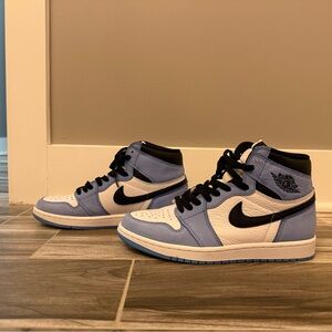 Jordan Kids Sneakers in Blue and White